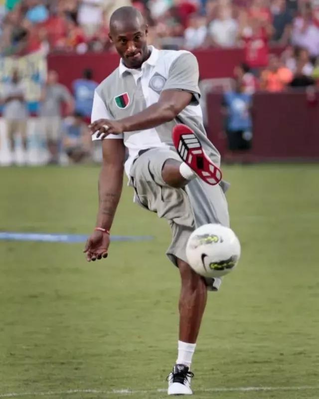 万隆中场：为了俱乐部、城市和国家的骄傲，我们必将全力争胜