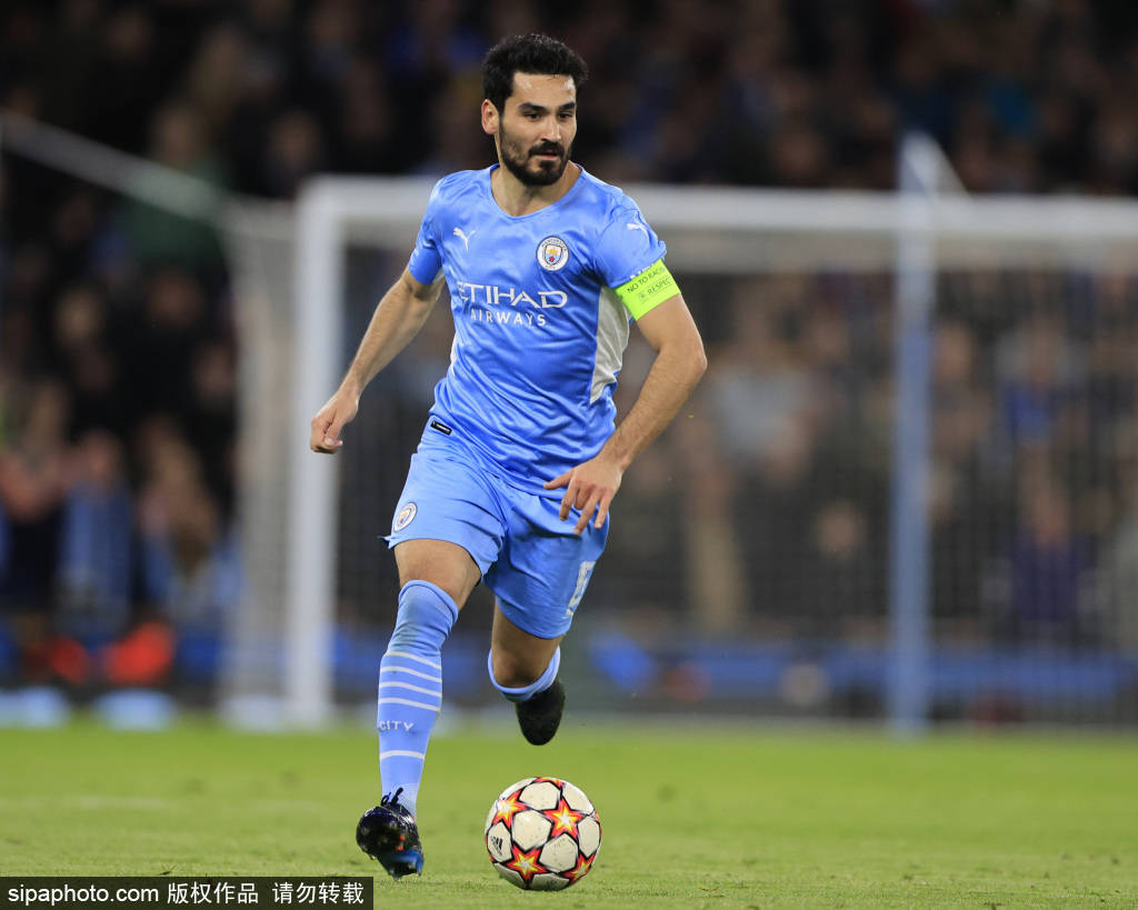 里夫斯：背靠背作战我们很晚才到达，我开局打得真的很差