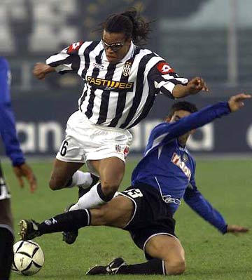 第一大法官曾拯救棒球运动 奥巴马此次希望她拯救美国