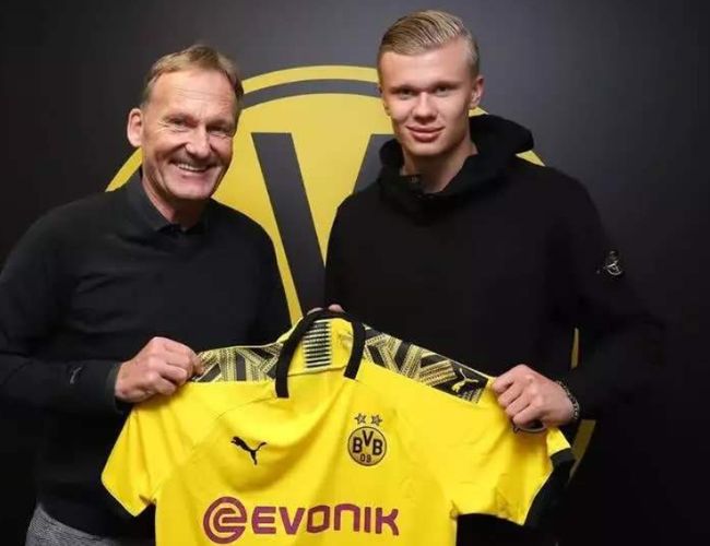 剑南春｜球你来辩：欧冠焦点战再燃！曼城客战皇马能否报上赛季之仇？（剑南春｜球你来辩：欧冠重燃战火！曼城客挑皇马，能否雪耻上季失利？）