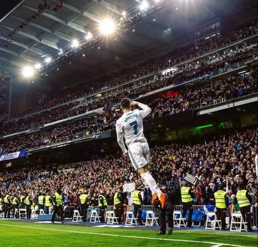 CBA：北京首钢主场再取胜利 防守表现亮眼（CBA：北京首钢主场再度告捷 防守端表现抢眼）