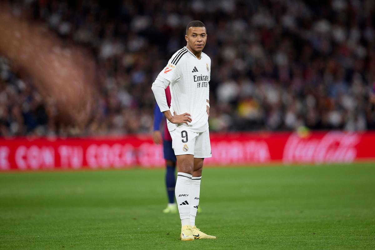 真的是误判？英超专家组裁定曼城利物浦战关键进球无效为错误（英超专家组认定：曼城与利物浦之战关键进球被判无效属误判）