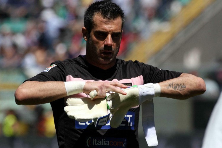 篮球CBA球队启用新训练馆，设备全面升级（CBA球队新训练馆正式启用，设施设备全面升级）