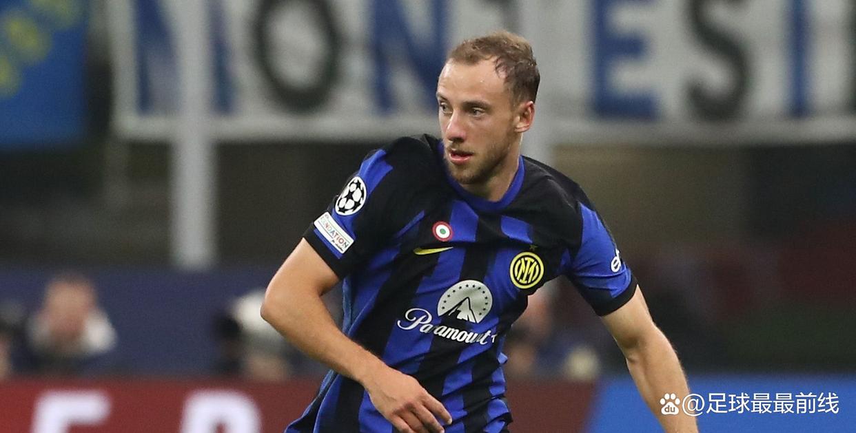 瑞吉·杰克逊（Reggie Jackson）在世界大赛单场击出三支全垒打，获封“十月先生”