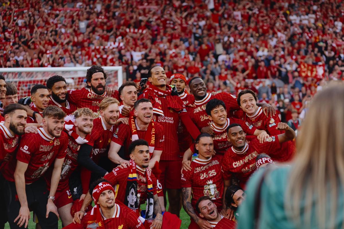 凯里·詹娜养女晒奢华生活，其母21岁跻身十亿富豪榜