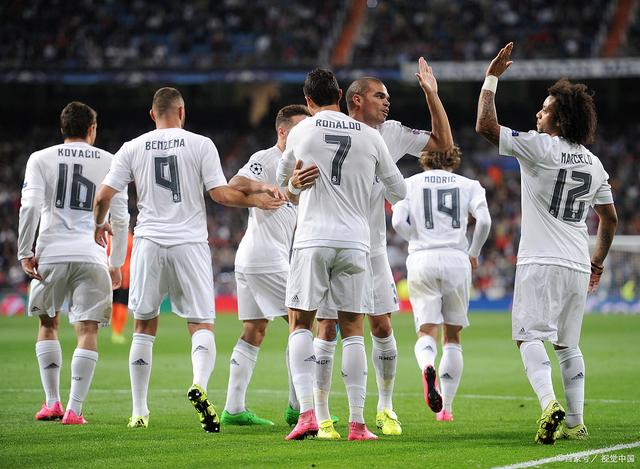 中超赛报：山东泰山主场战胜武汉三镇＂,（中超快讯：山东泰山主场击败武汉三镇）