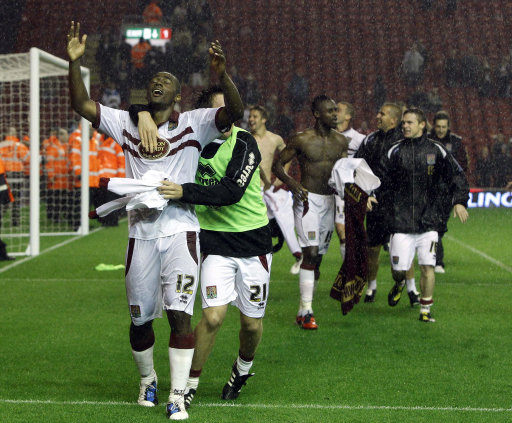 曾被切尔西青训抛弃! 卫报：赖斯势头正盛，前教练称他能竞争金球（从切尔西青训被淘汰到高光时刻：卫报称赖斯状态火热，前教练看好他冲击金球奖）