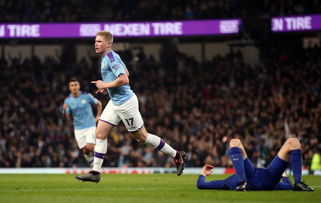 米多指责利物浦种族歧视萨拉赫，称杰拉德未受同等对待